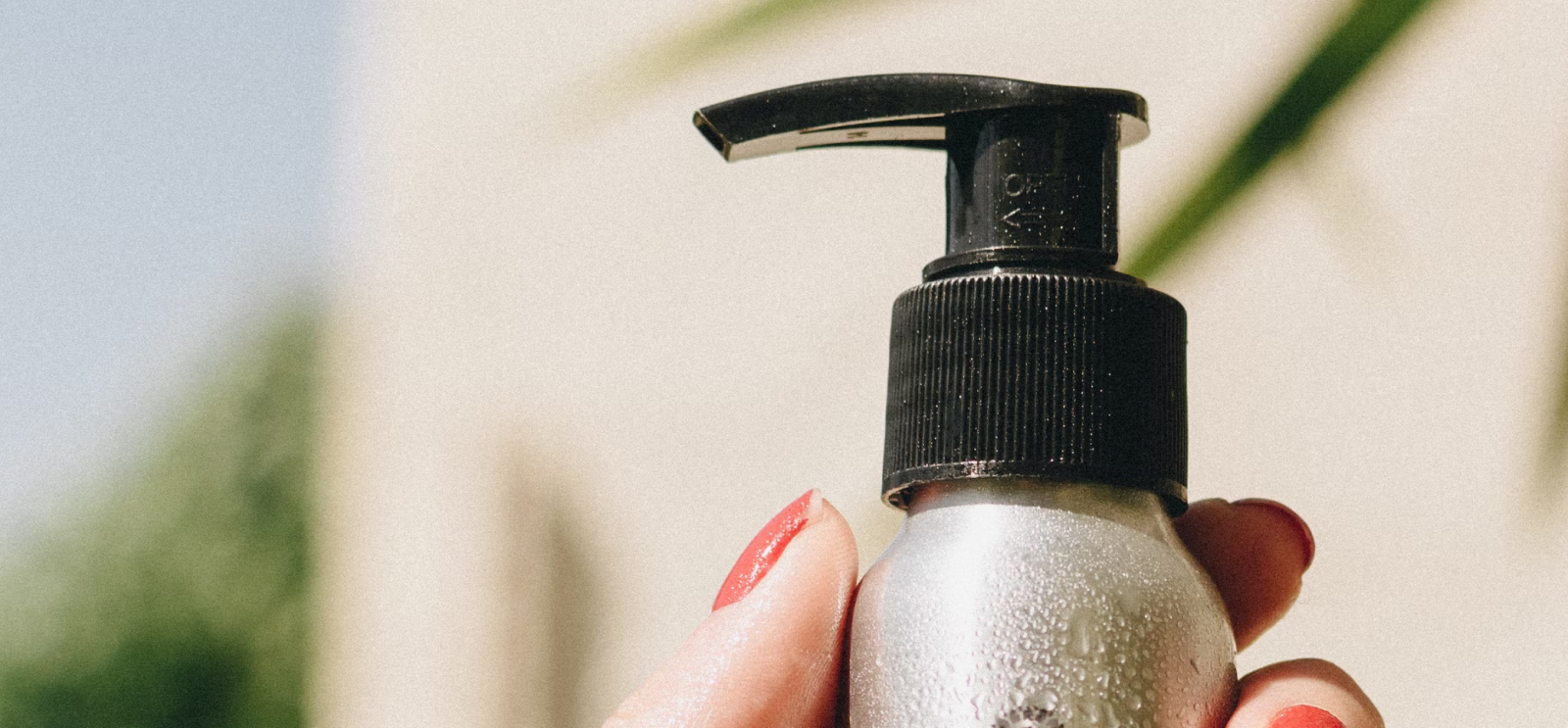 Mỹ phẩm nhập khẩu chính hãng và Dịch vụ Spa chuyên nghiệp